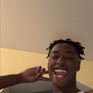 Meet your Posher, Ariq